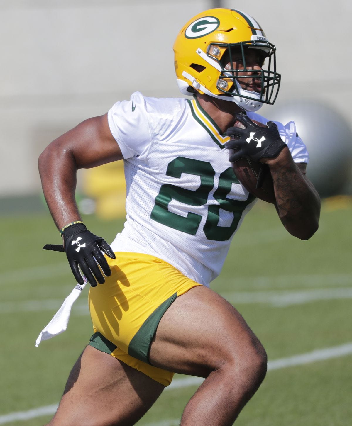 Green Bay Packers' Rookie Running Back AJ Dillon Has Legs for Days | by  Andrew Martin | Top Level Sports | Medium