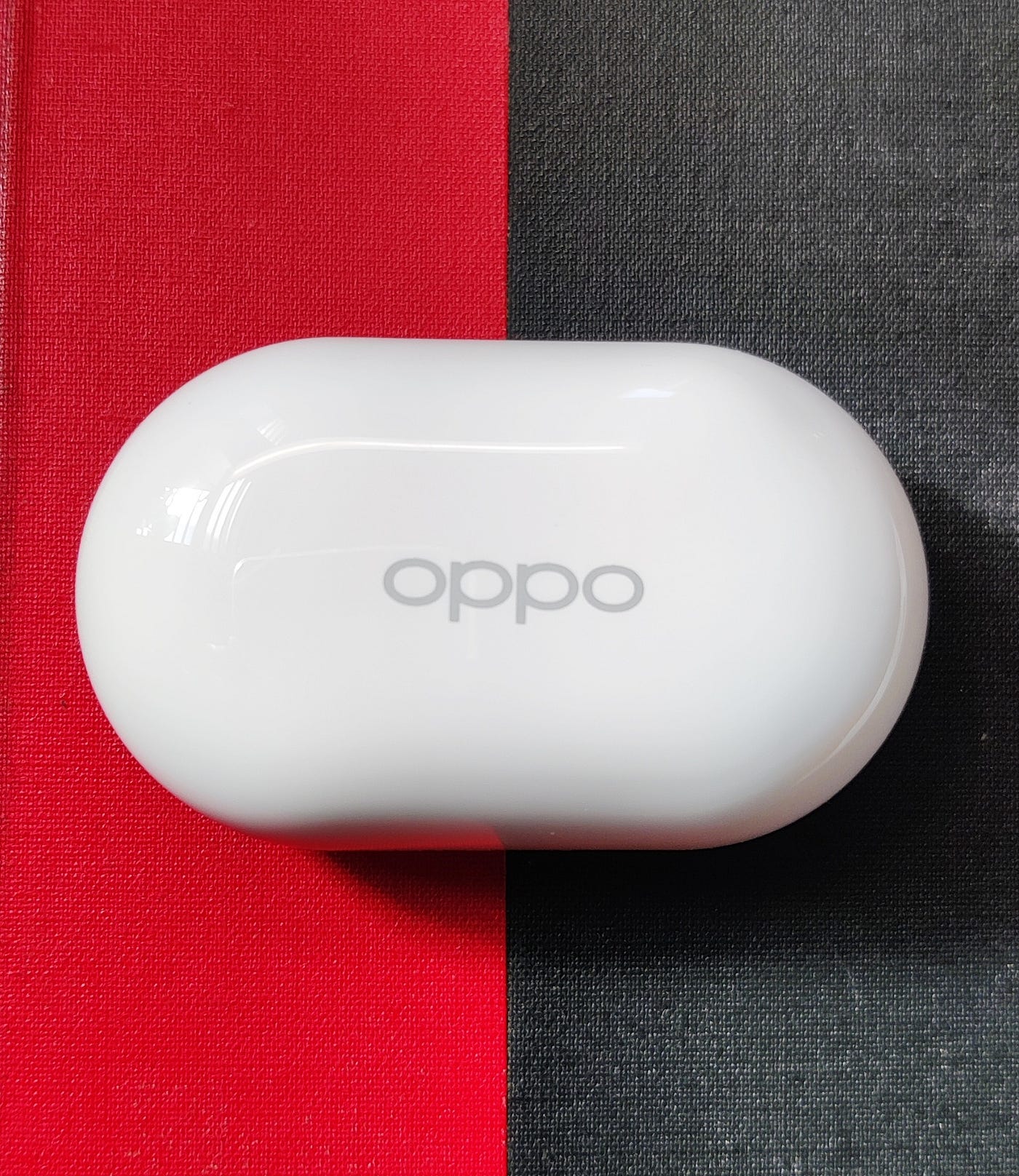 Oppo enco w11 vs realme buds q comparison sale