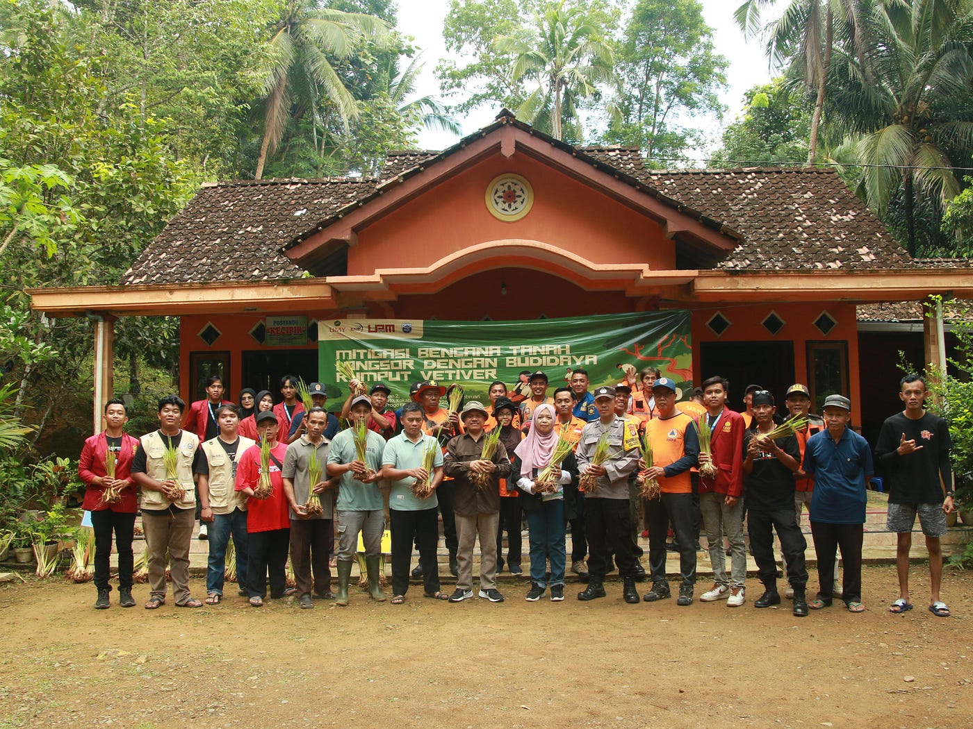 Mahasiswa UMY Berdayakan Warga Desa Sungapan 2 untuk Mitigasi Bencana
