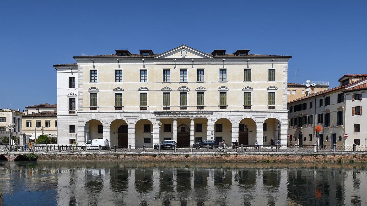 Treviso in One Day - Canals, Palaces, and Quiet Veneto Charm