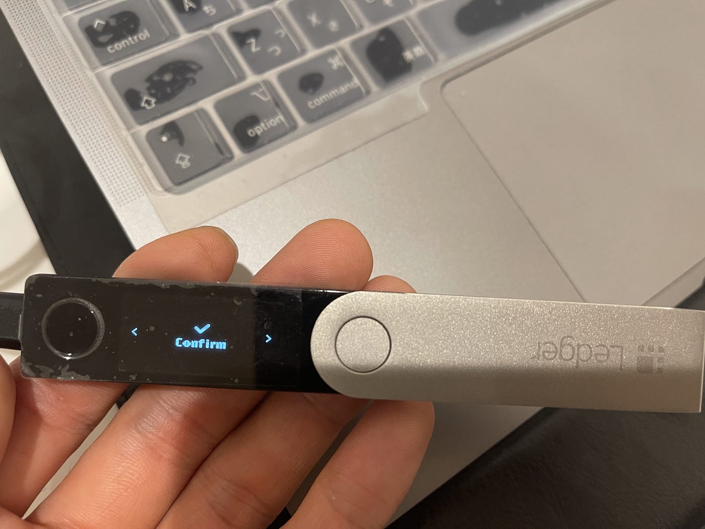 HbarをLedger Nano & MyHbarWallet で管理する手順と知っておきたい前提知識 | Medium