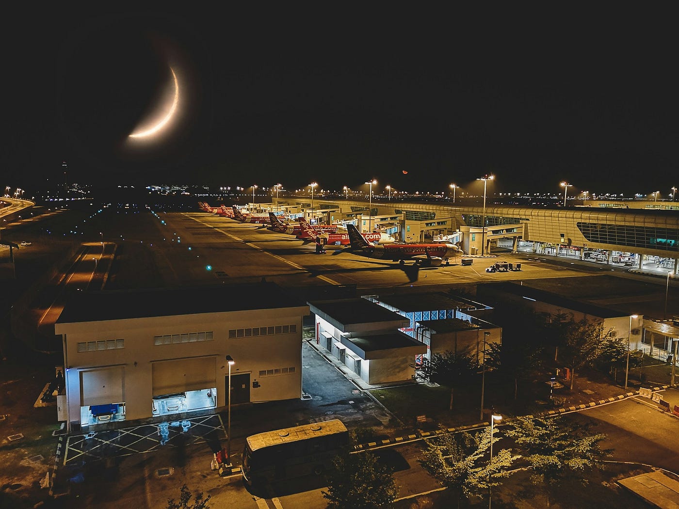 The KLIA Liminal Purgatory: Why a Tactical Transit Hotel is Your Best 2026 Investment