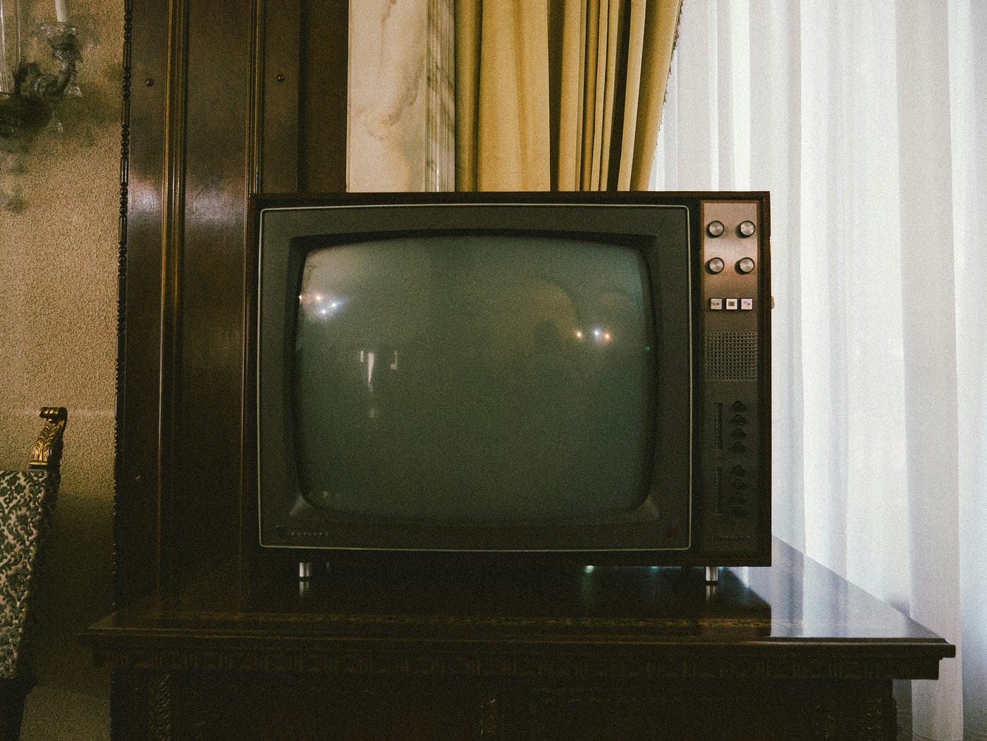 Why Does My TV Screen Keep Going Black for a Few Seconds?
