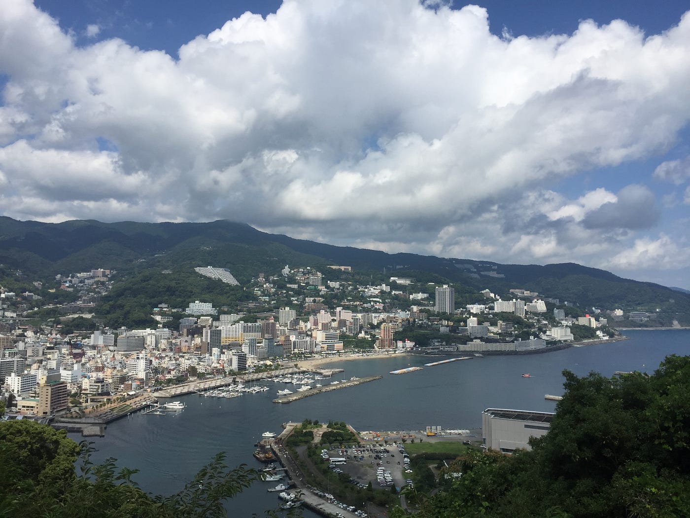 Why Japanese Travelers Choose this Seaside Town over Hakone