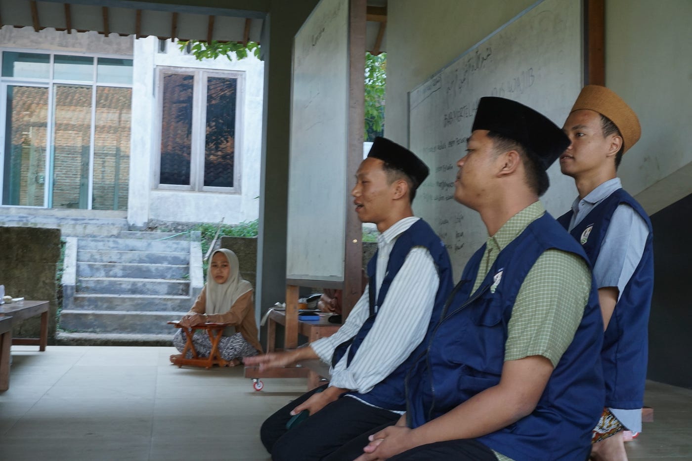 Hari Pertama Mengajar MDT Al-Insaniyyah: Santai tapi Seru