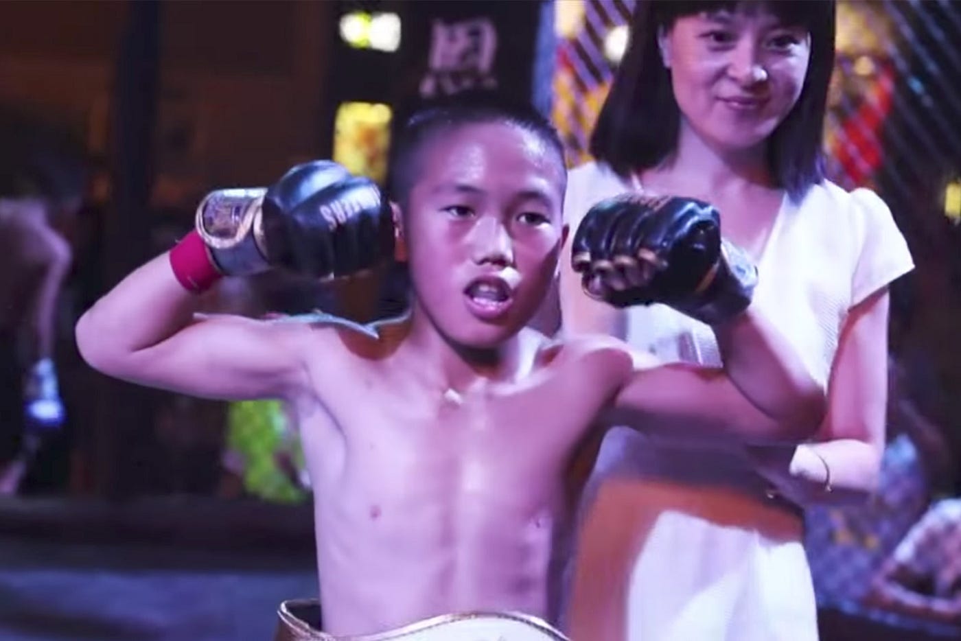Nati per combattere: gli orfani dell’Enbo Fight Club