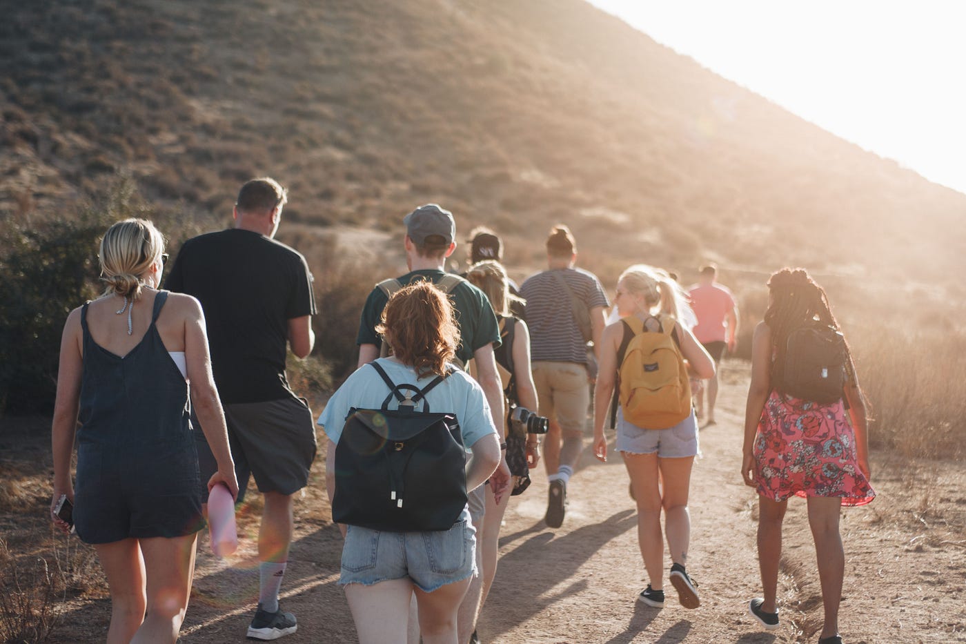 Globe Treks Travel Wonders
