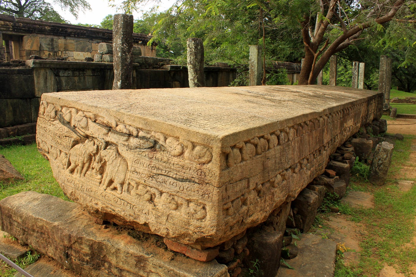 Ancient city Polonnaruwa Sri Lanka | Future Travel