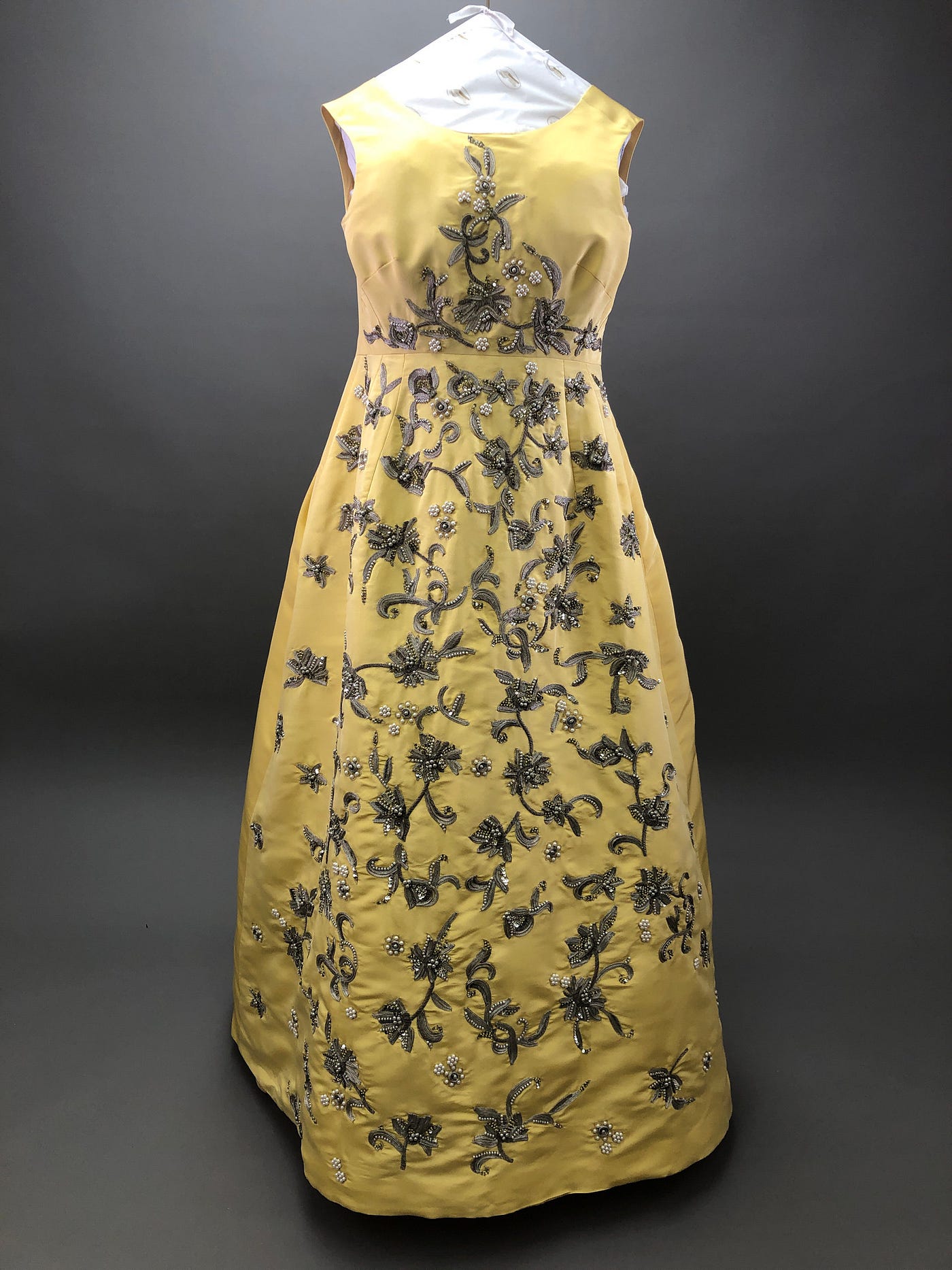 The Stewardship of Style: Conserving an Oscar de la Renta Masterpiece for a Private Couture…