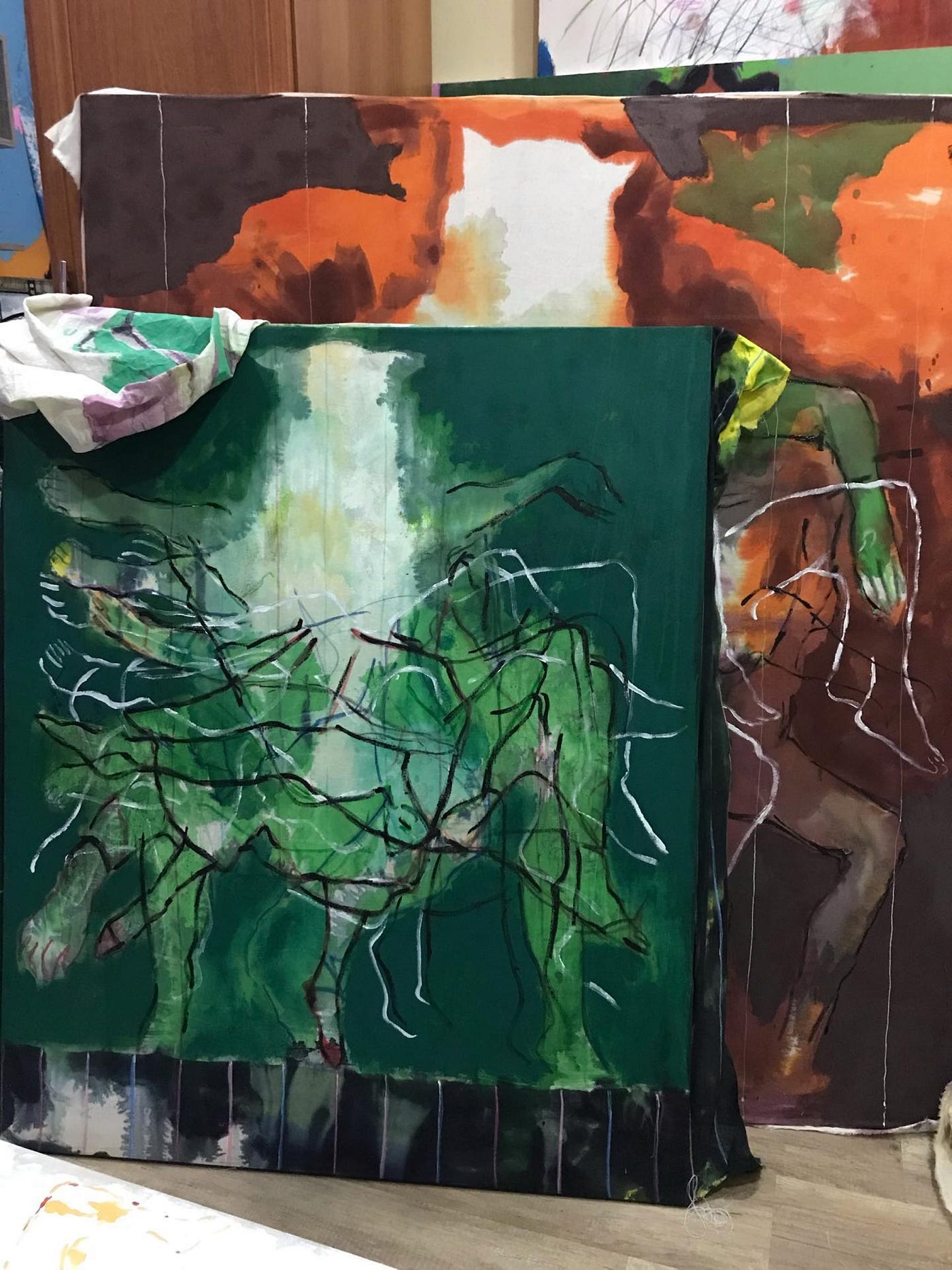 GELA MIKAVA : Étoile Montante de l’Art Contemporain