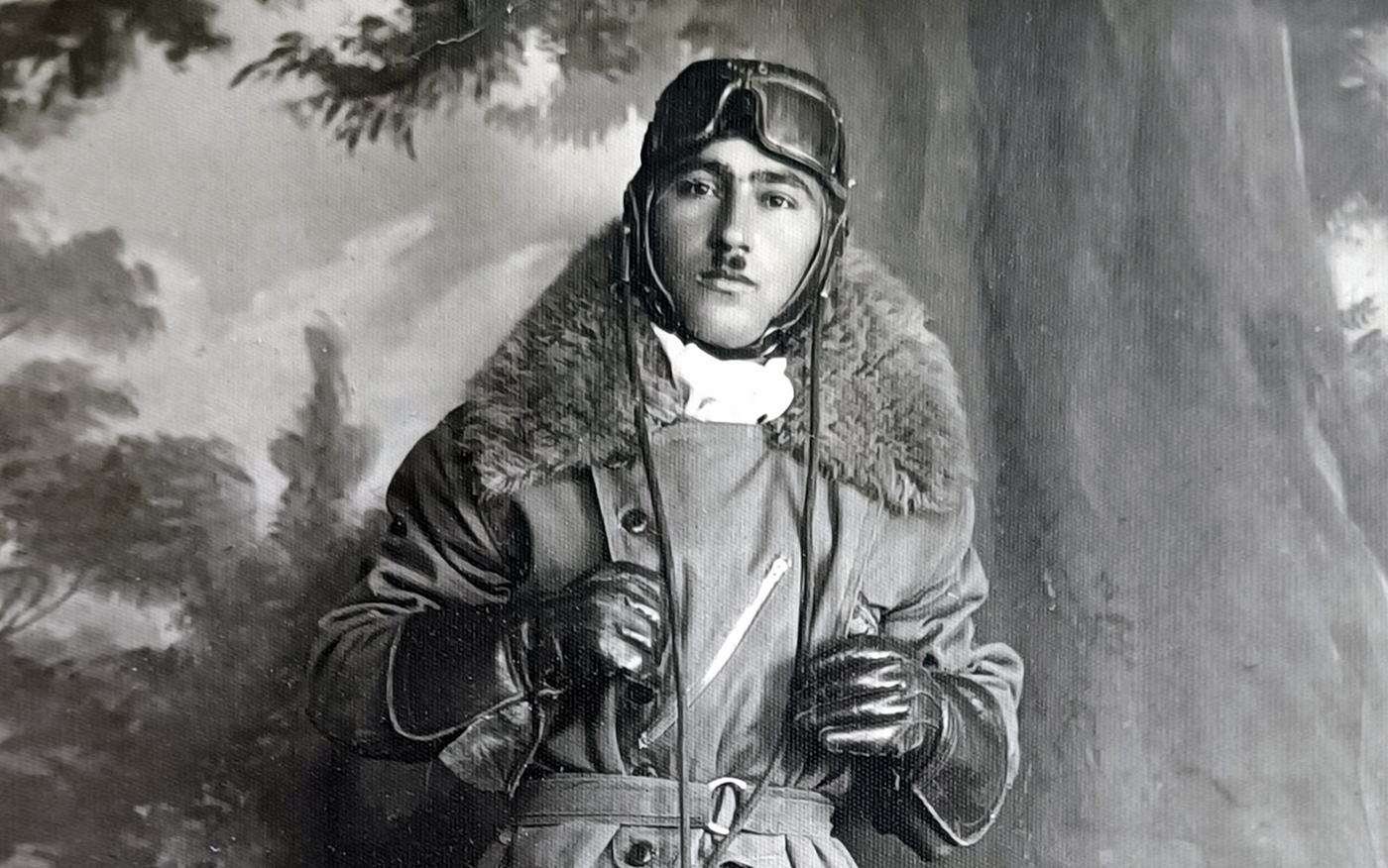 What Did Iran’s Early Aviators Look Like?