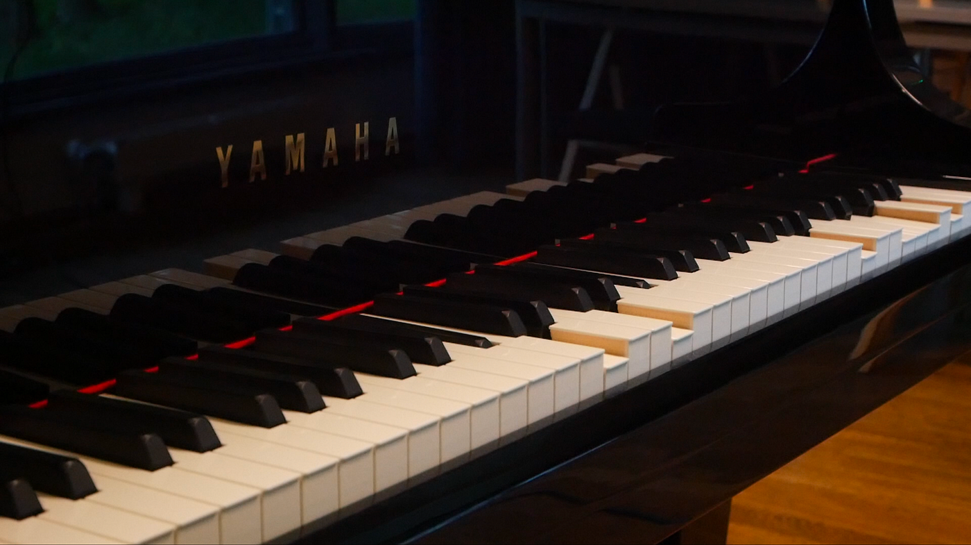 A minimal co-improvising musical agent in Python using Factor Oracle
