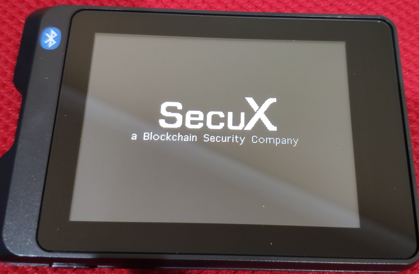 SecuX wallet: Perfect hand-holding | by Josiah Spackman | Medium