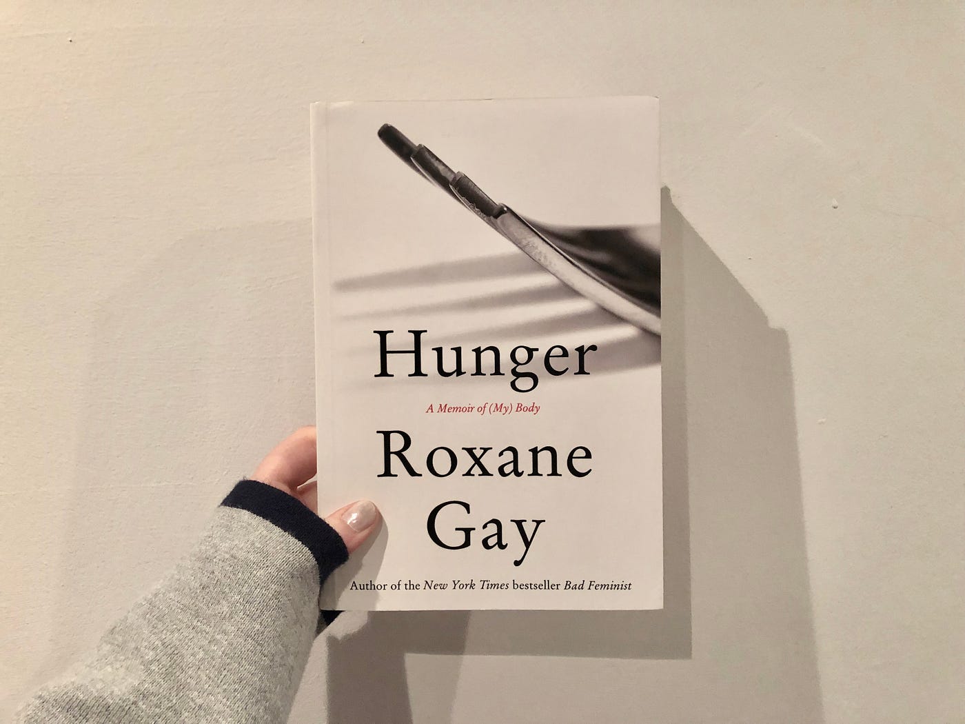 Book review: Hunger: A memoir of (my) body, by Roxane Gay | by Phoebe  Barker | Medium