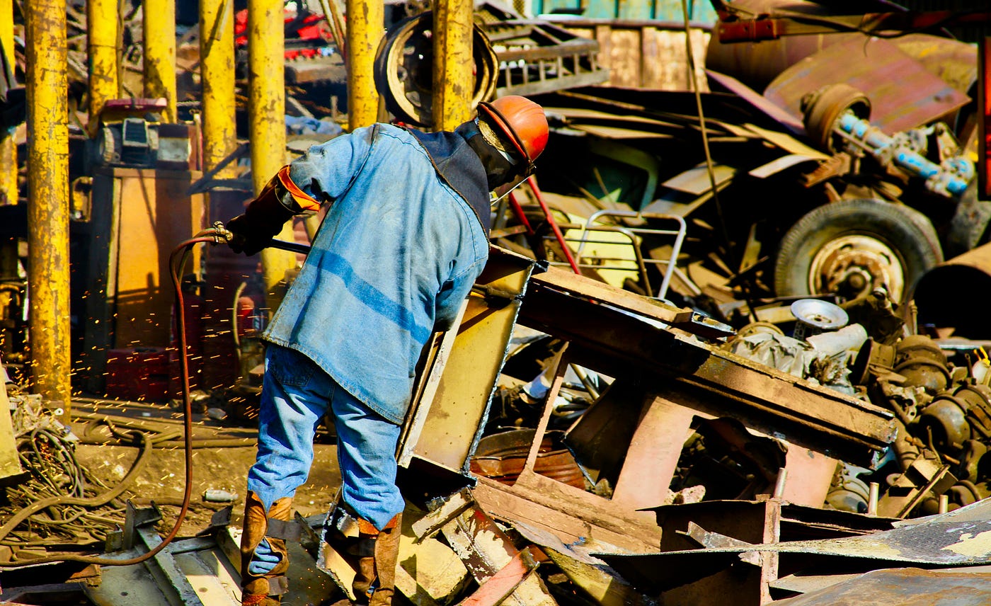 Maximizing Returns: Accurately Valuing Your Used Industrial Equipment for Sale