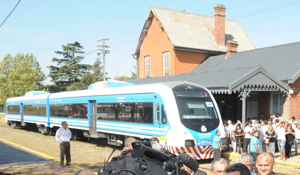 Train station Buenos Aires Midland railway, operated one meter