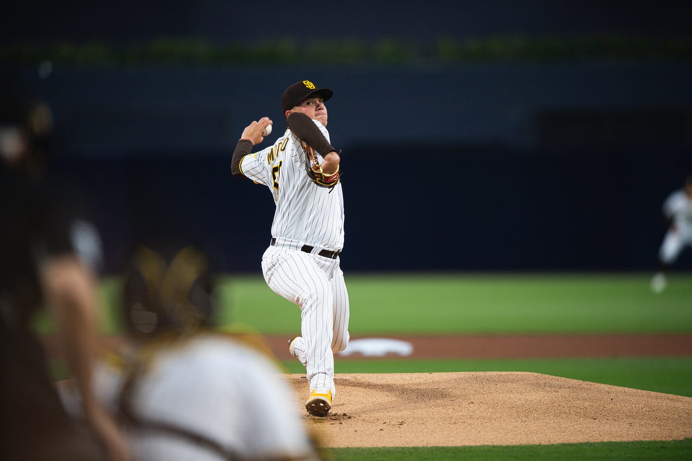 Snell strikes out seven in rehab start with El Paso Chihuahuas