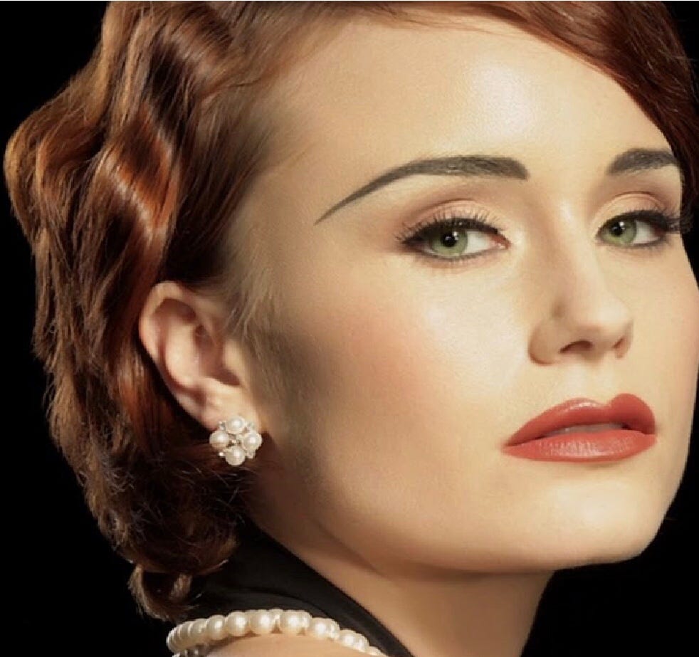 Watch Popular Eye Makeup Trends Over the Past 100 Years, 100 Years