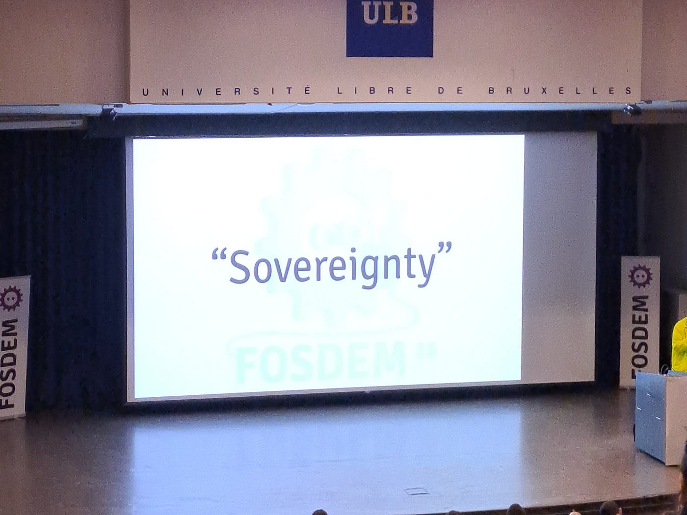 Follow the Backpacks: A First-Timer’s Guide to FOSDEM