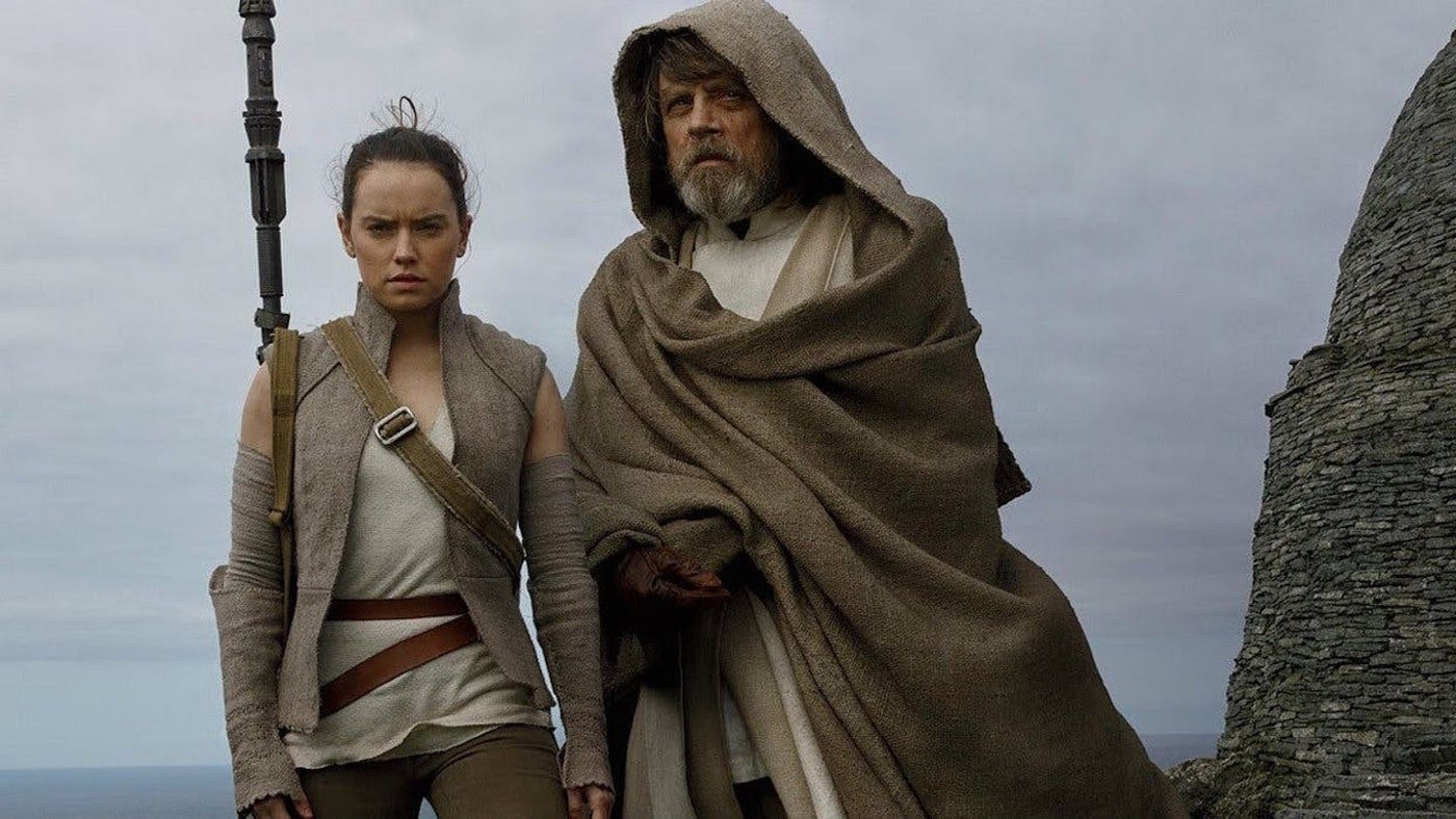 Mark Hamill Pokes Fun at Luke Skywalker's Absence in STAR WARS