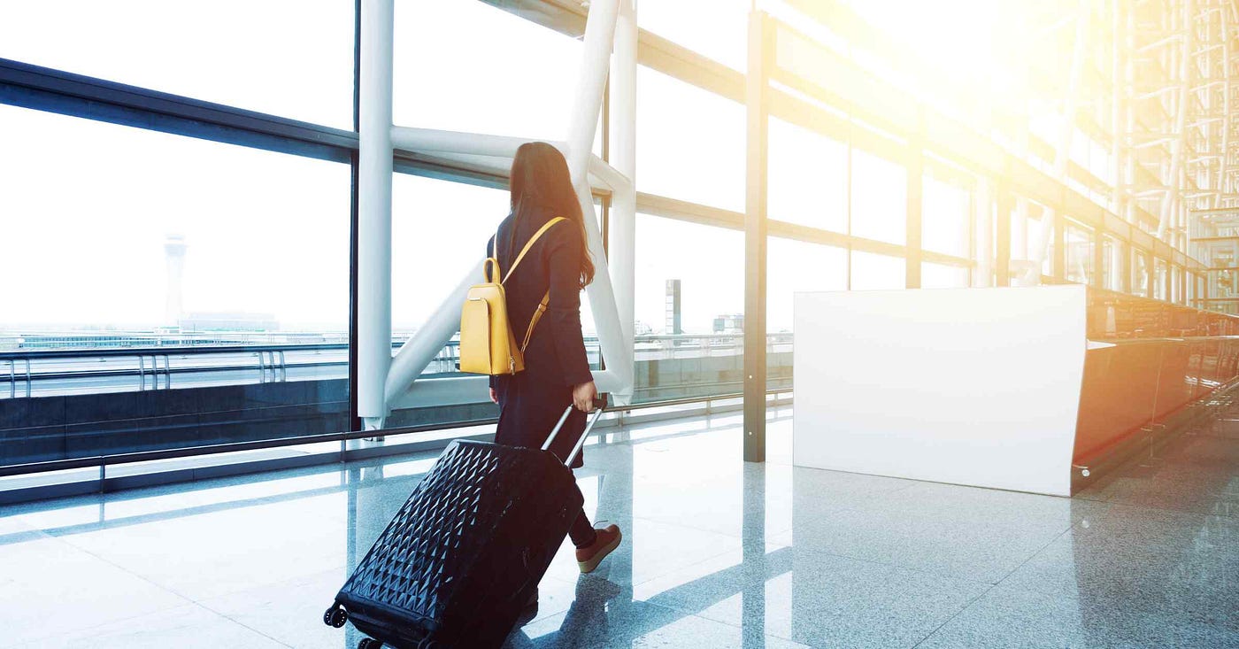 How Much Cash Can You Carry on You: Legal Limits Explained