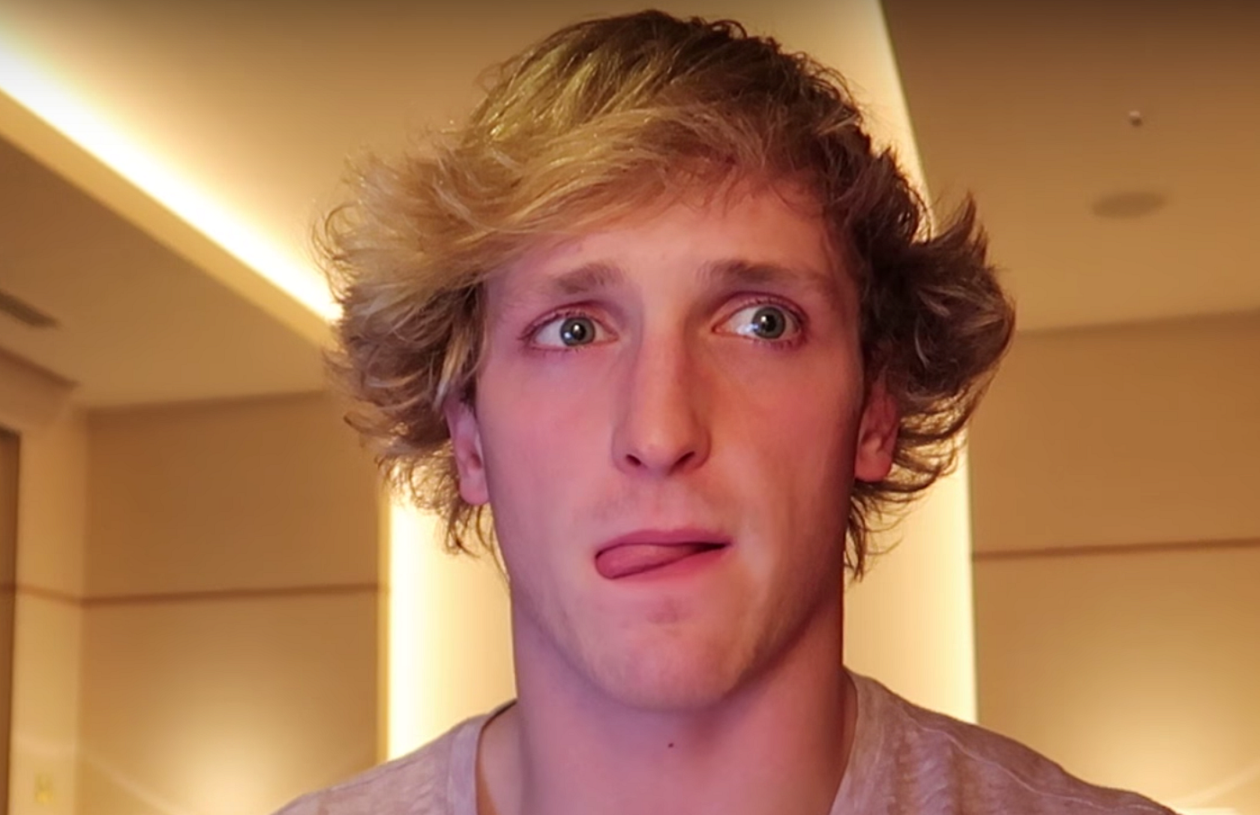 Body Language Analysis №4166: Logan Pauls Apology — Nonverbal and  Emotional Intelligence (VIDEO, PHOTOS) | by Dr. Jack Brown | Medium