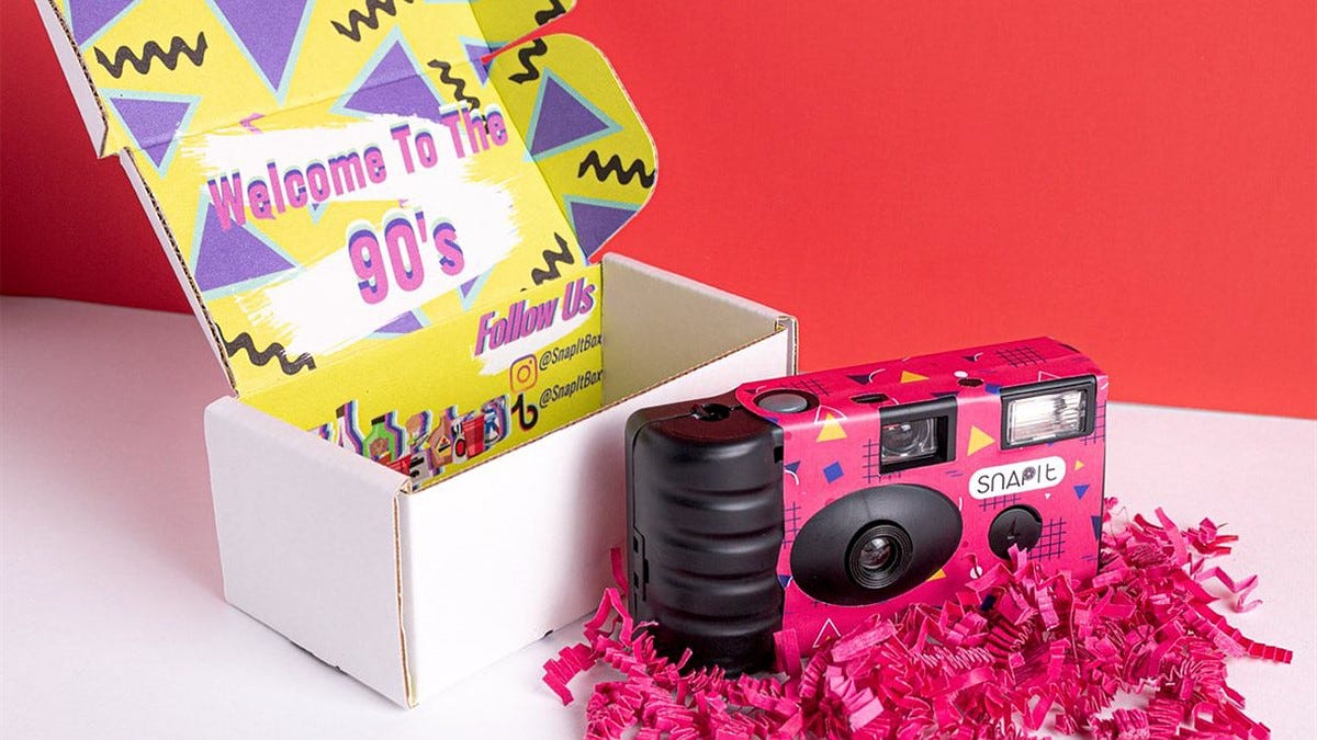 5 Ways Disposable Cameras Are Still Used Today