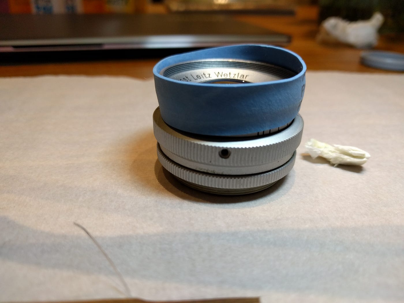 Cleaning LEICA ELMAR 9cm (90mm) f4 aperture blades and aperture