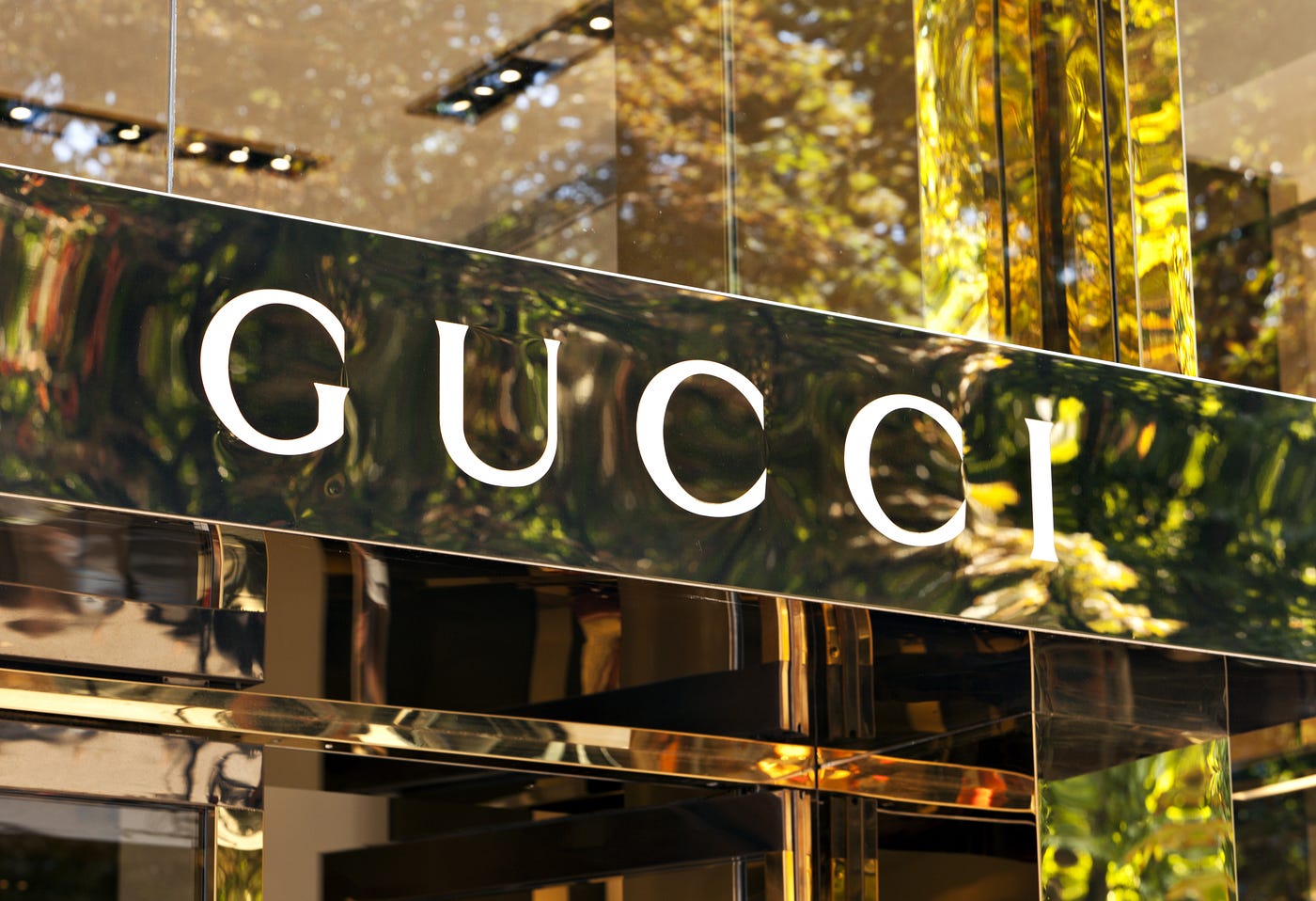 Luke Rehbein catches up on LinkedIn stories: Gucci's Italian battle | by  Luke Rehbein | Medium