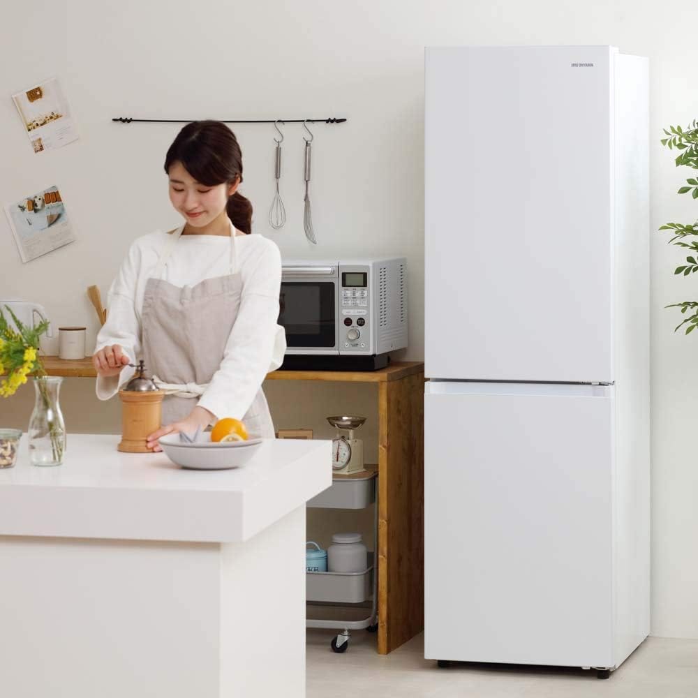 Refrigerator Hisense HR-D1701W 入荷情報] Hisense ハイセンス