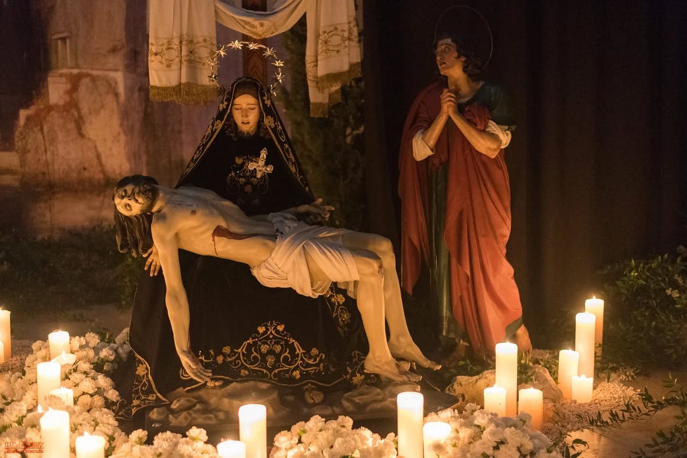 Amikor a húsvét nem ünnep, hanem beavatás — az első húsvétom mióta itt élek Puglián