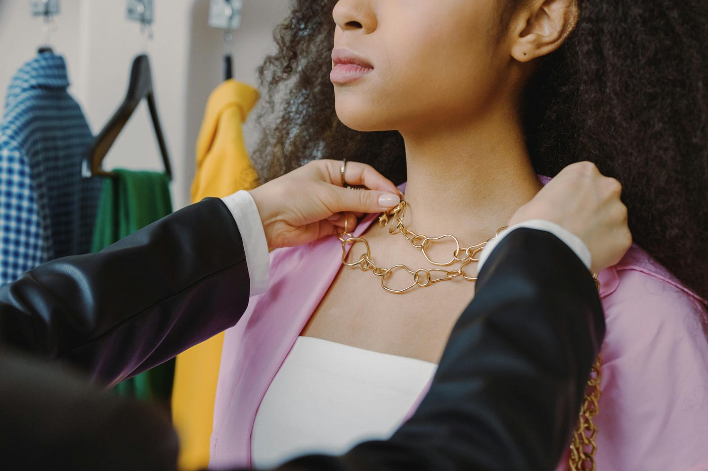 What Advantage Does an AICI Image Consultant Have Over Other Image Consultants?