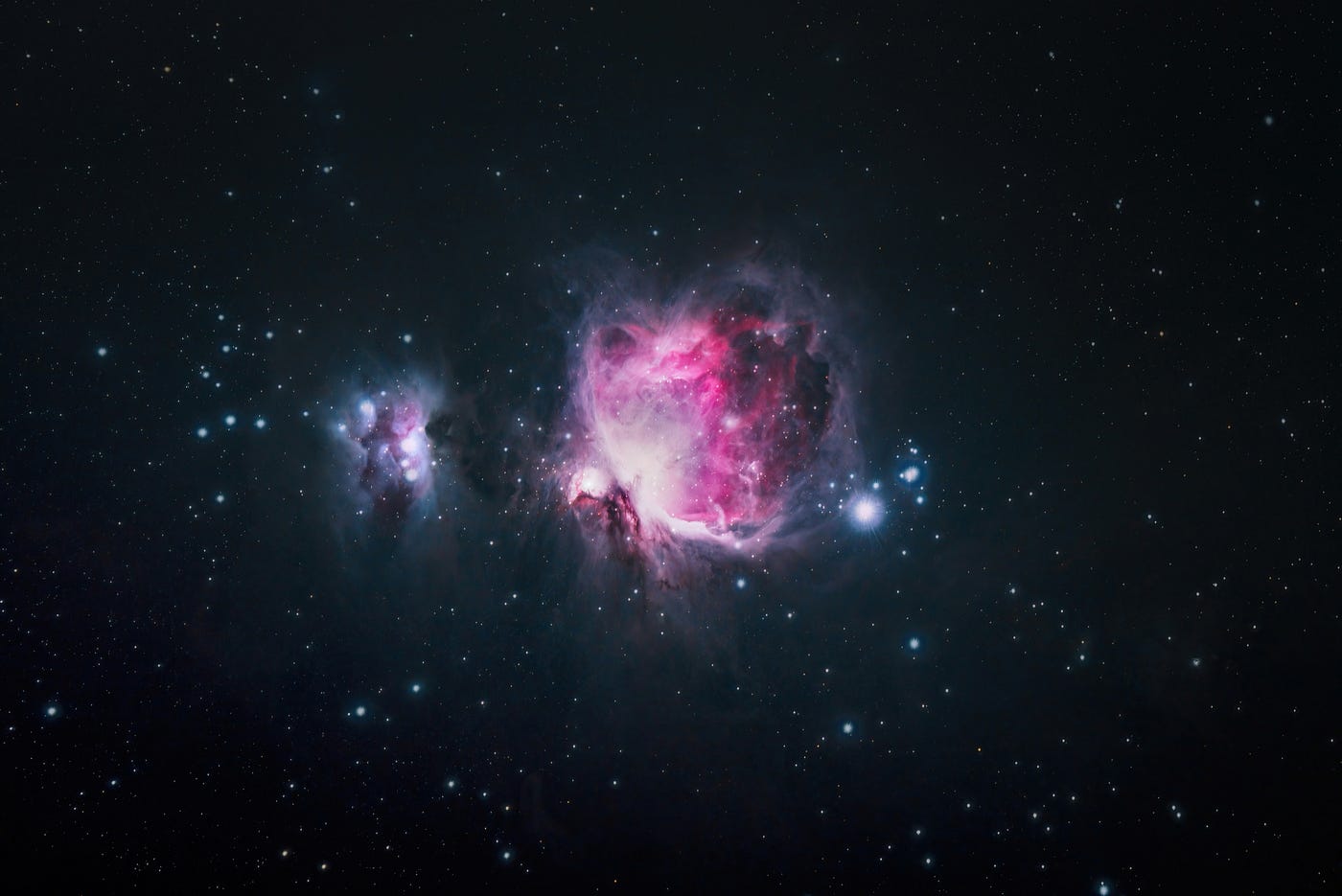 Aku ingin lahir kembali, dari reruntuhan supernova seperti nebula yang cantik.