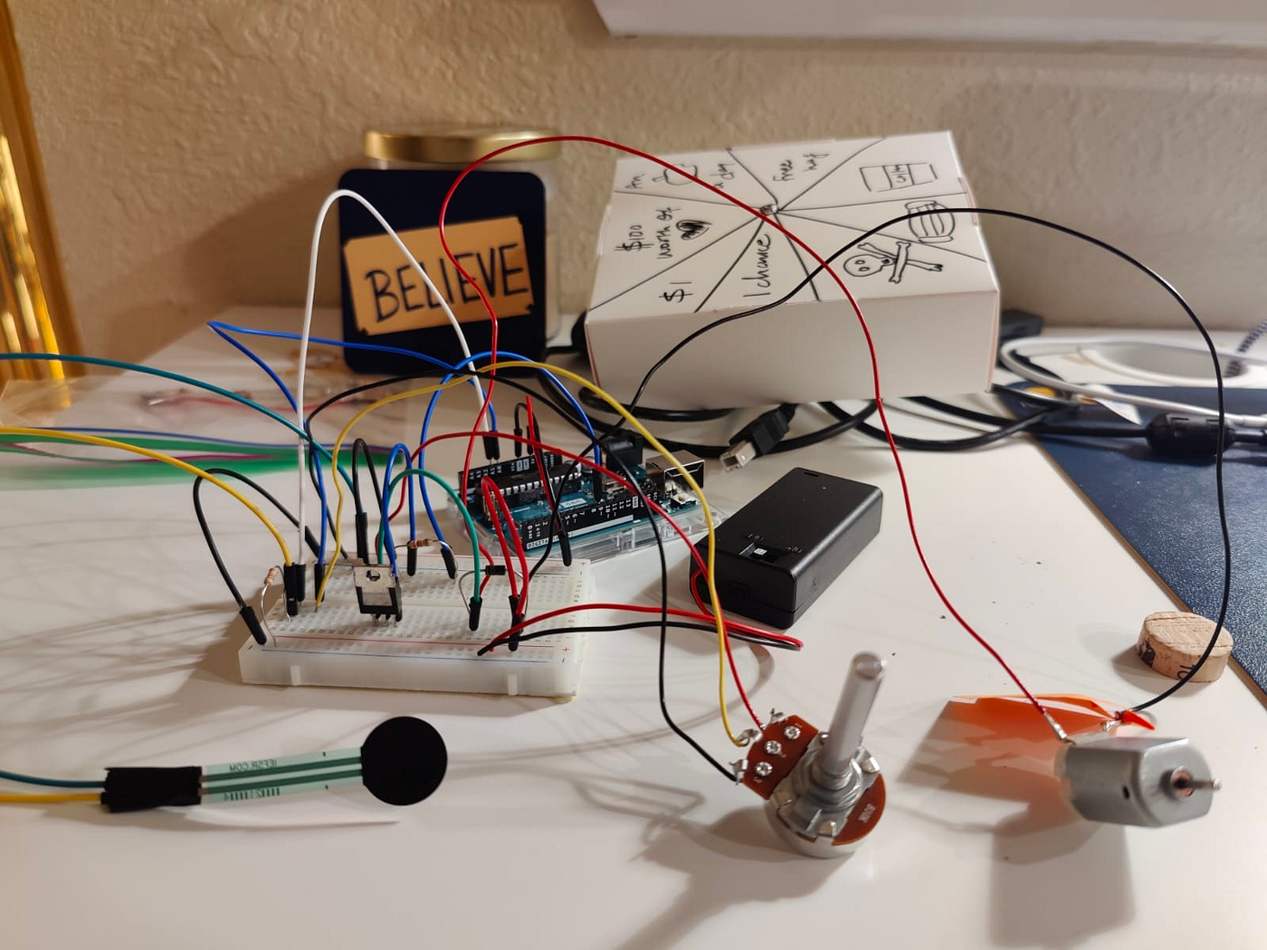 Potentiometer Motor Battery