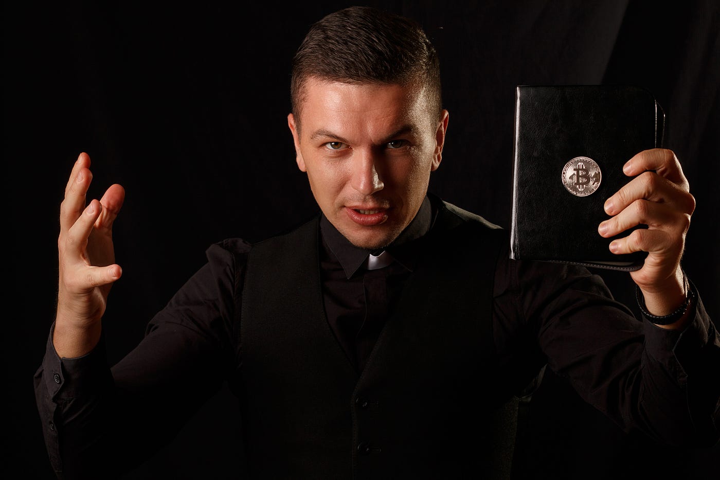 Episode #10: Bringing the Blockchain to Journalism w/ Maria Bustillos | by  Coin Talk | Medium