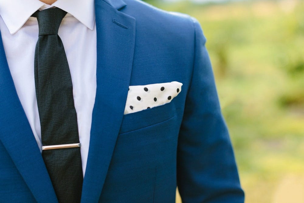 komplet sløring politik Top 10 Mens Suit Accessories-Must Have In Collection…… | by Mens Suit Habit  | Medium