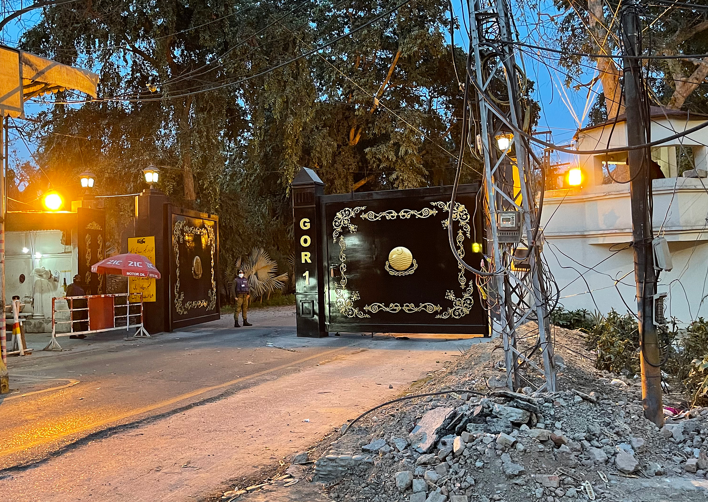 The GOR Wall ruining Lahore