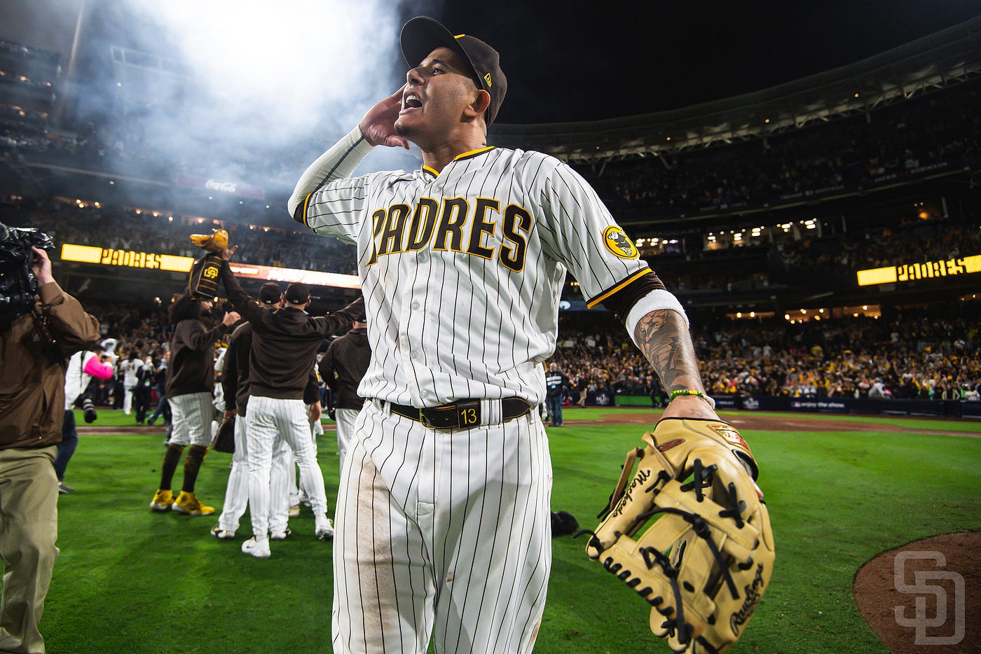 Padres Pics: Padres defeat Dodgers to move onto NLCS - FriarWire