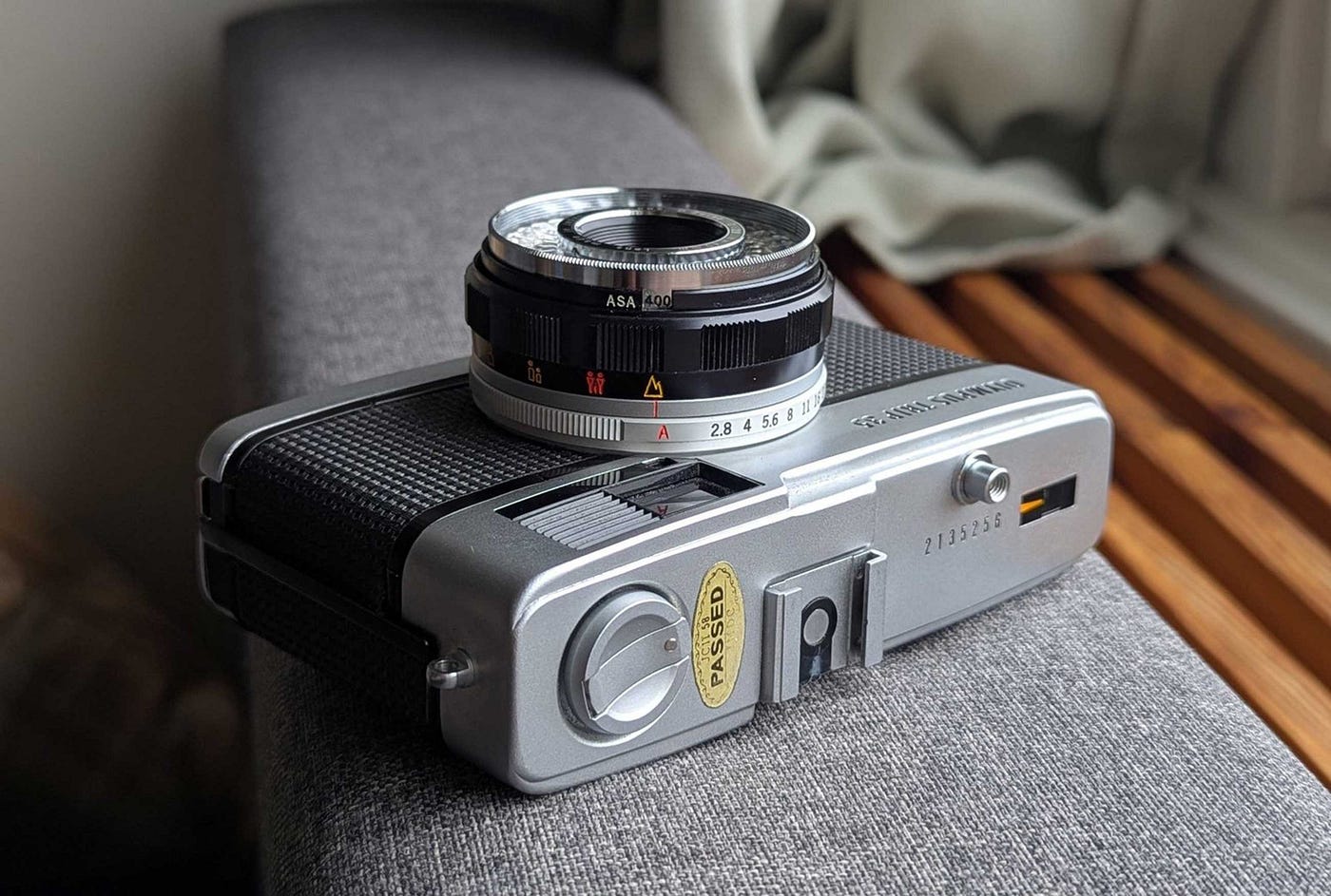The Olympus Trip 35. Private image courtesy and copyright Gabriel de Blasio.