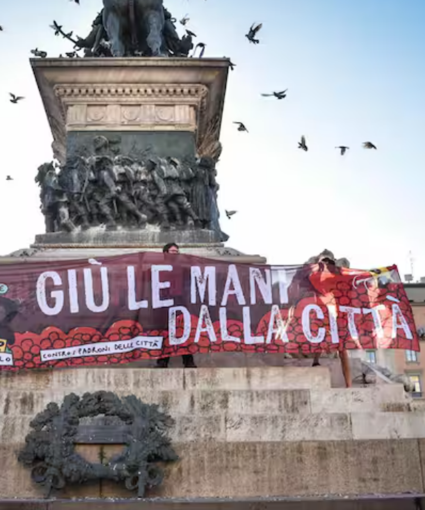 Milano-Bergamo, tra sgomberi e speculazione: di chi è questa città?