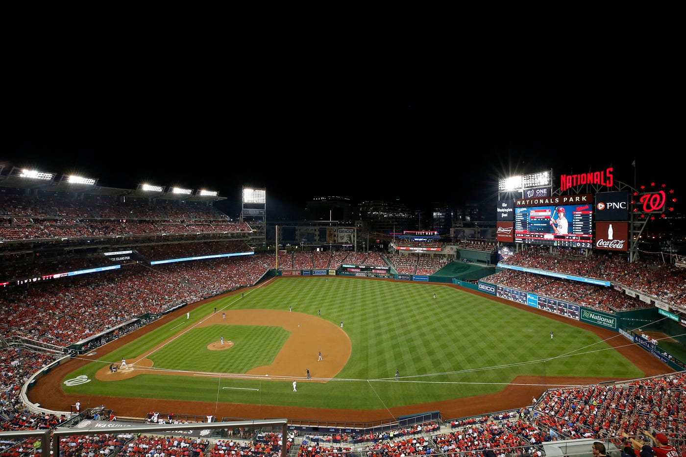 At Nationals Park, first game in Capital Crossover series is a