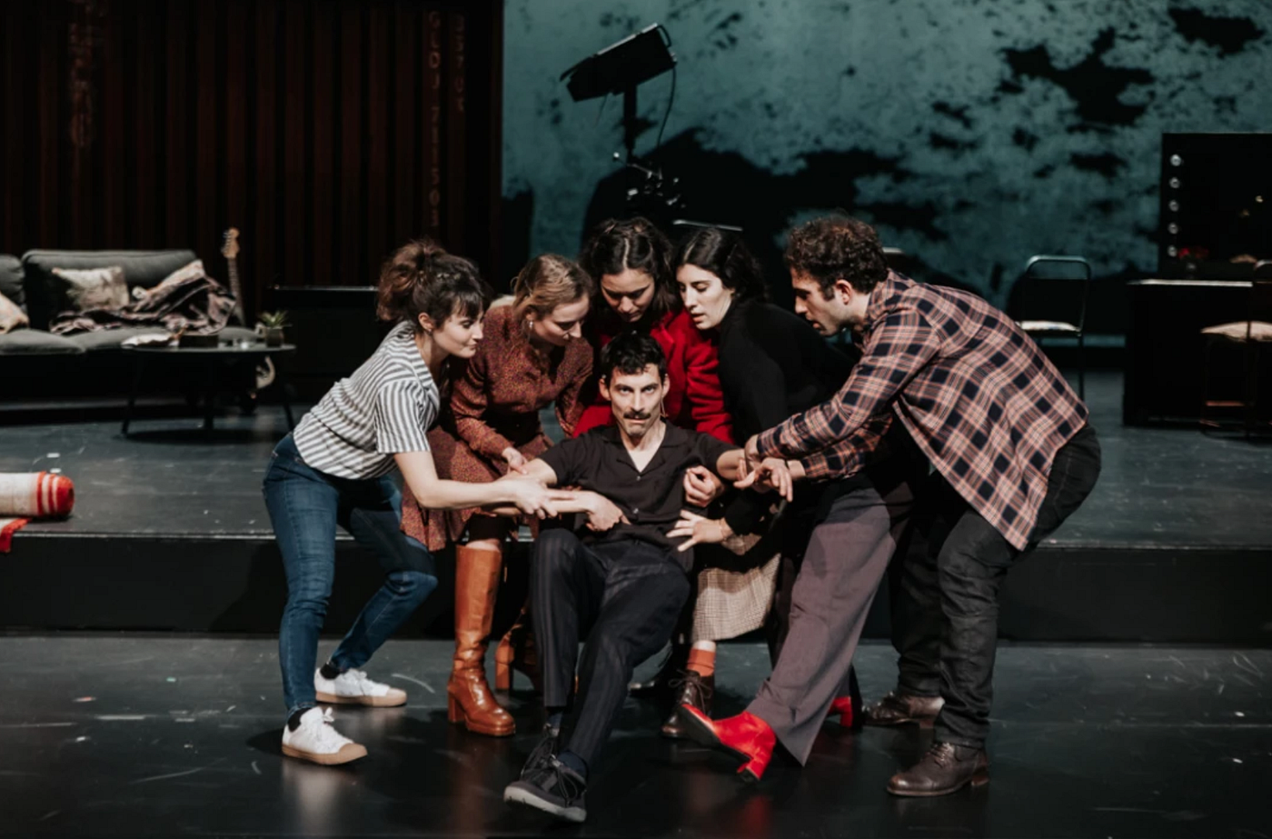 Crítica sobre l’obra de teatre “La Malaltia”, al Teatre Lliure de Barcelona