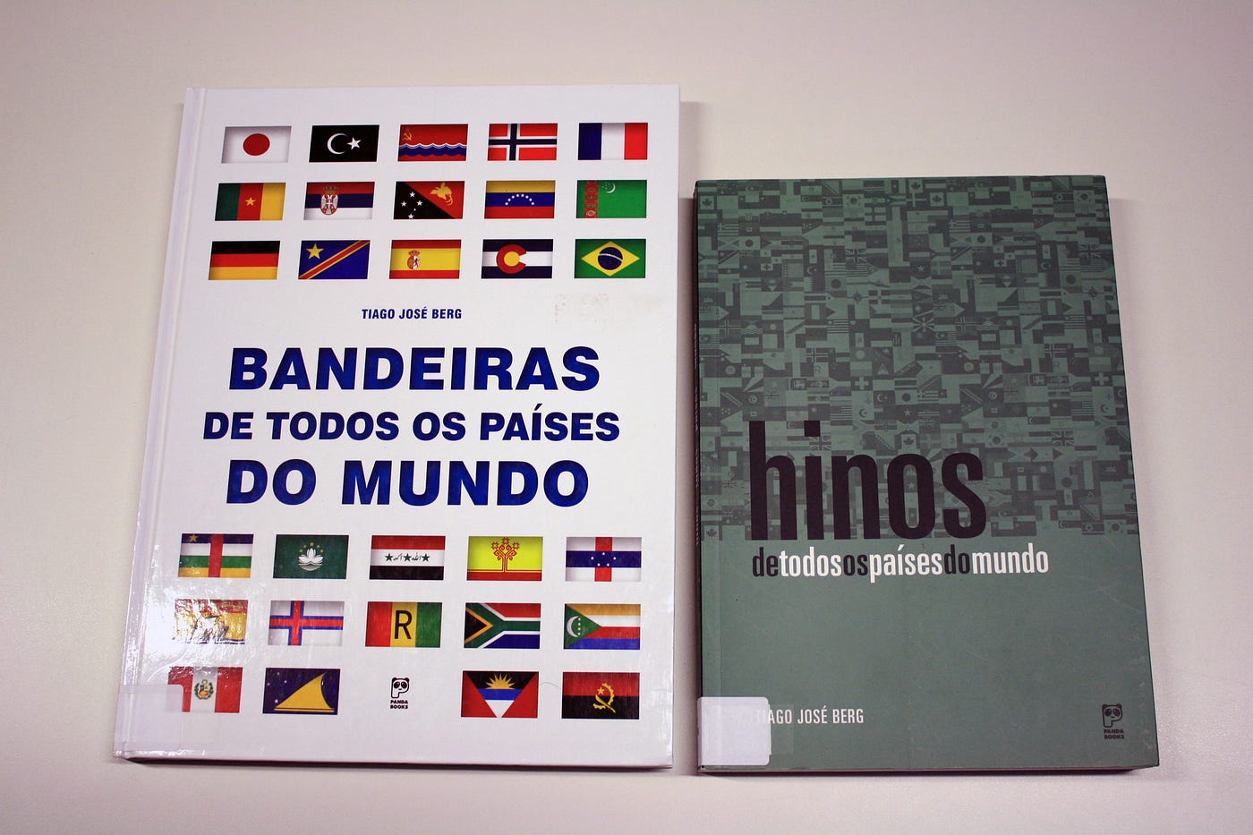 Bandeiras de todos os países do mundo - Panda Books