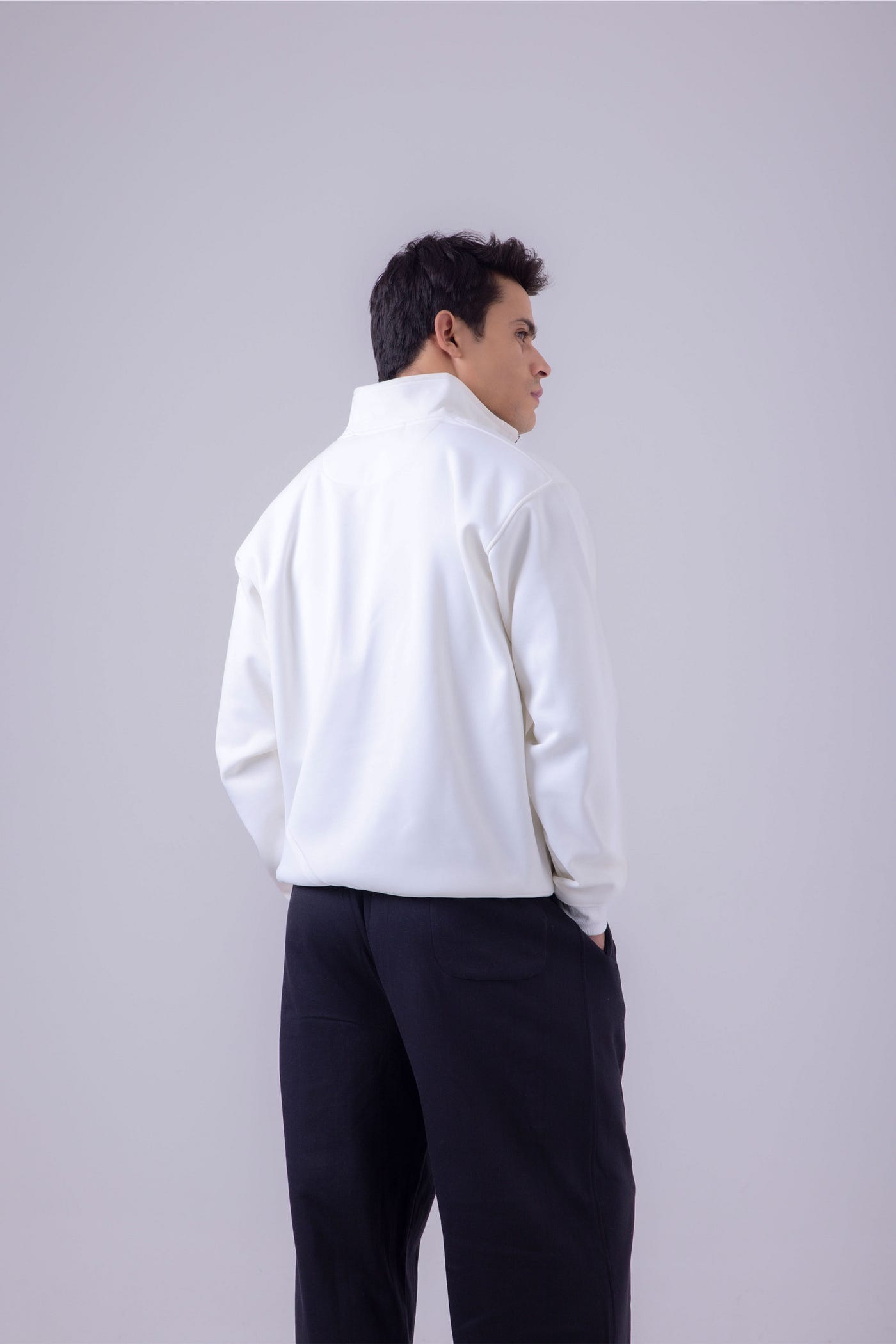 Why Sweatshirts Are the Most Reliable Everyday Wear