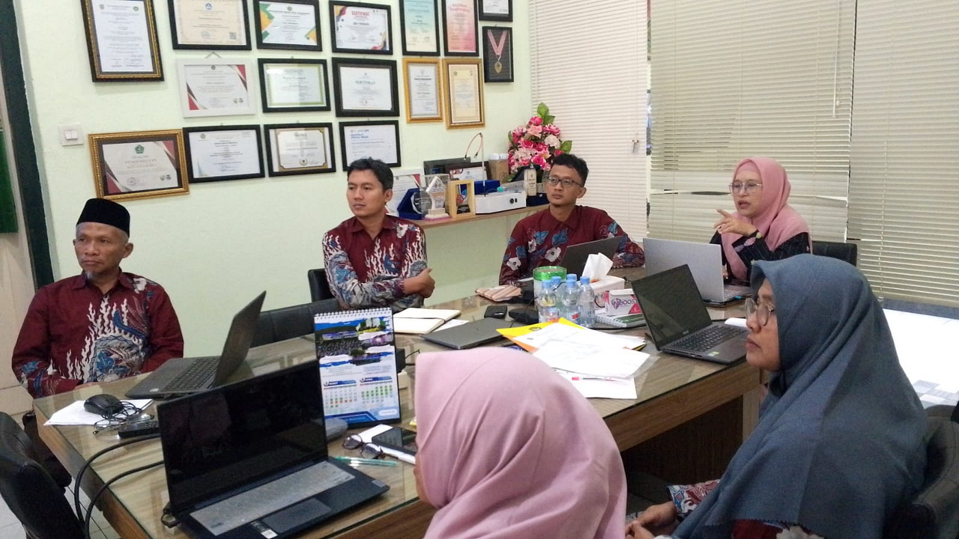 Improving Education Quality, MAN 1 Yogyakarta Conducts Accreditation-Based Reflection