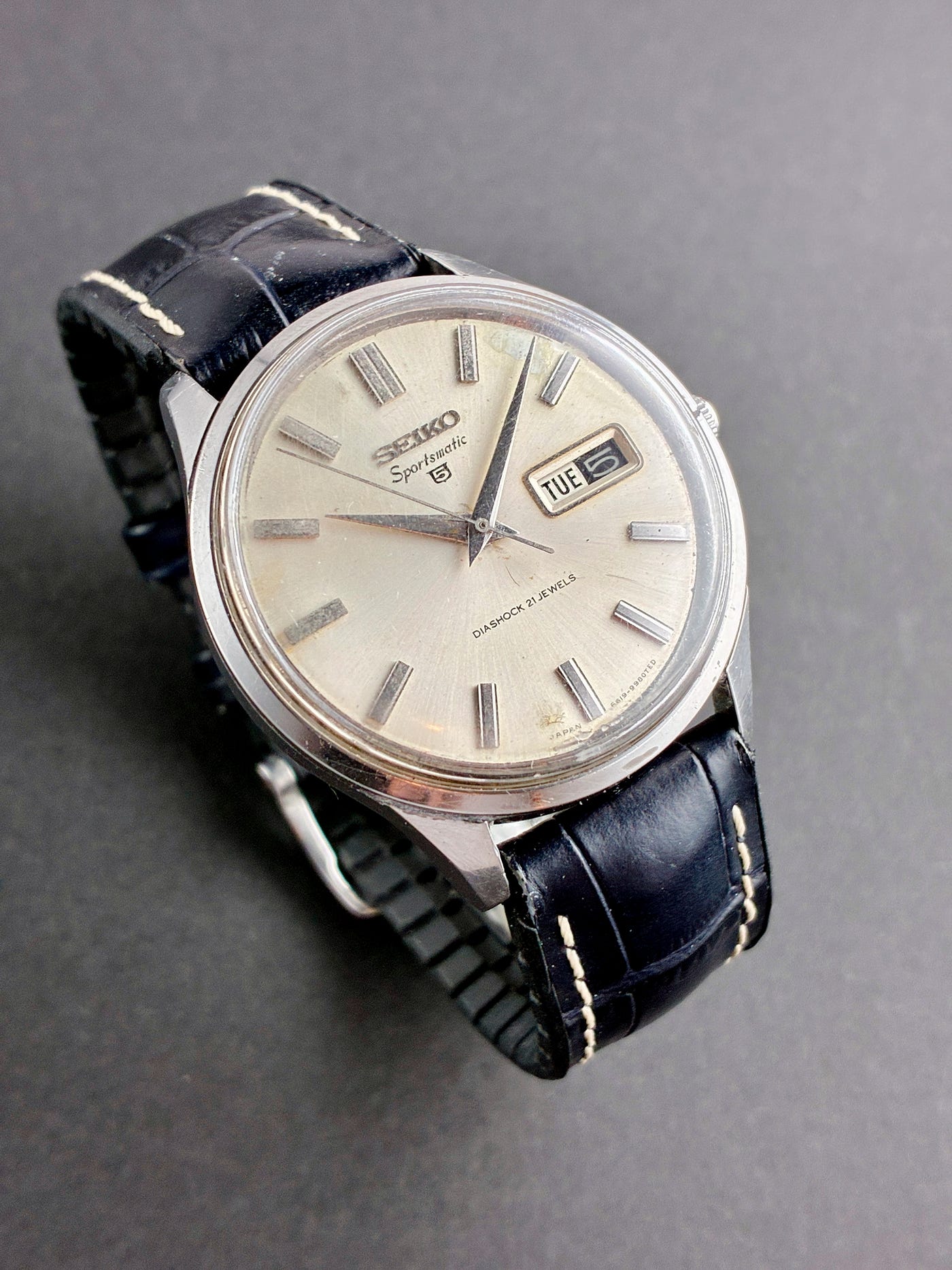 Servicing Seiko Sportsmatic 5 6619–9990 (6619A): Suwa Seikosha's