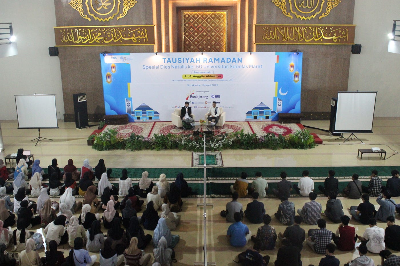Mempelajari Bagaimana Jurnalisme Mempengaruhi Narasi Publik bersama Dr. Albert Muhammad, Ph.D