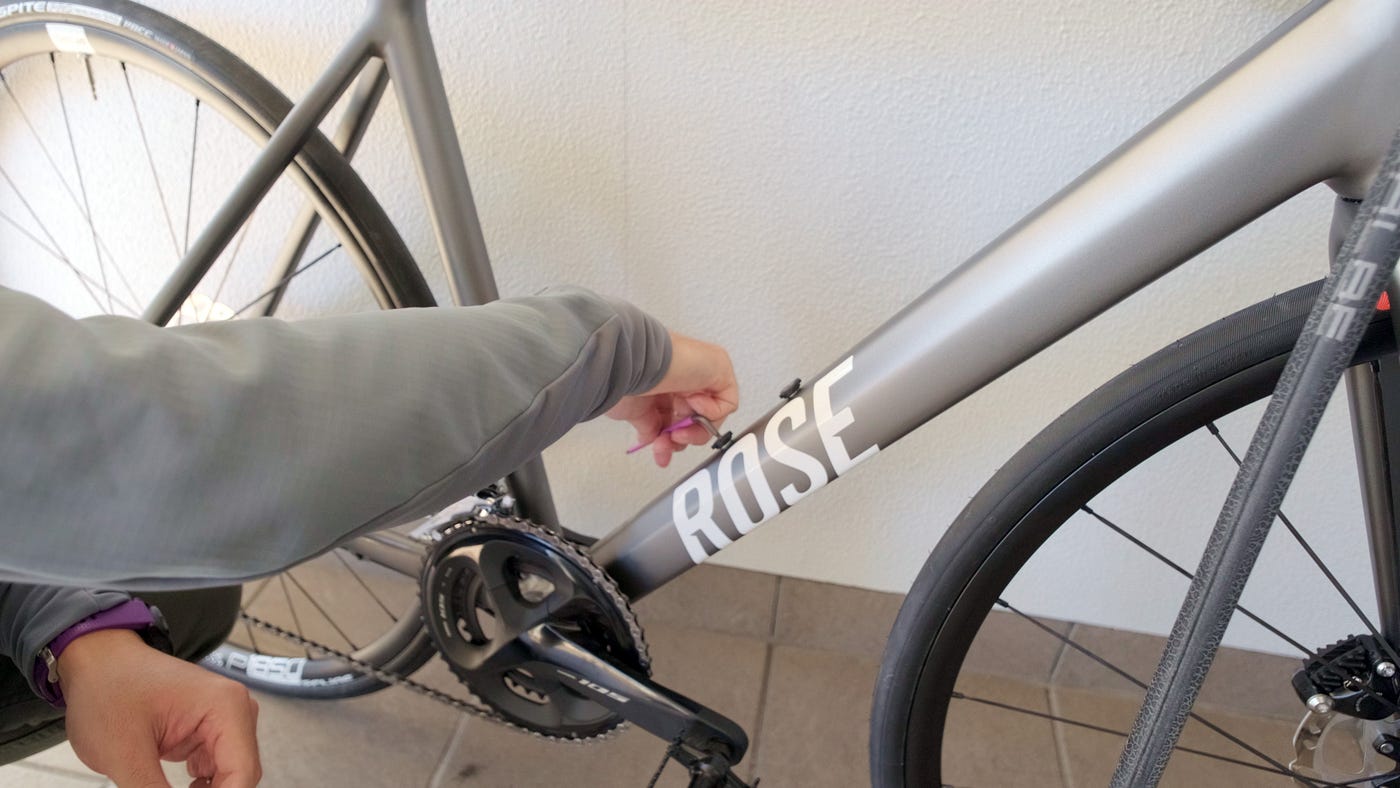 Trek Quick Connect Water Bottle Mount - ムリドン自転車店 - Medium