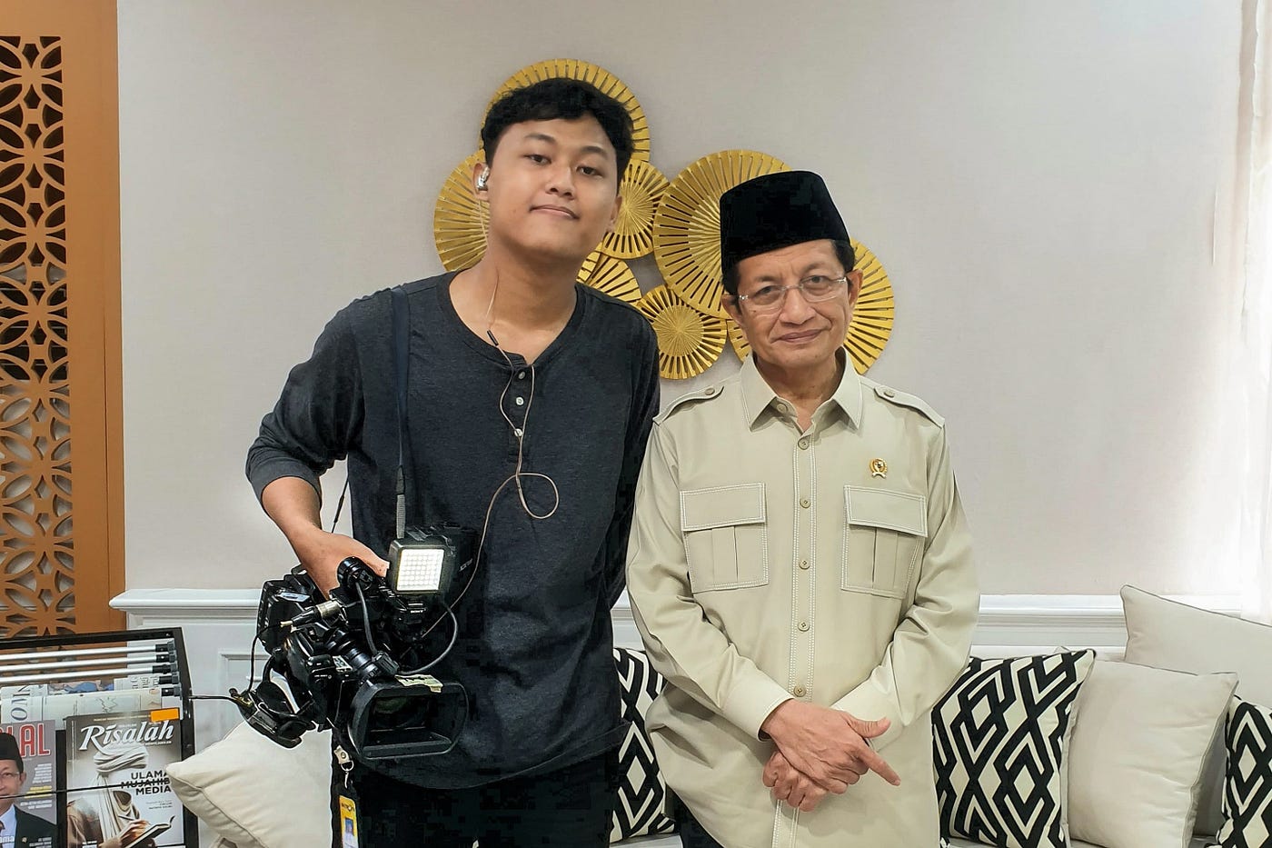 Belajar dari Studio Metro TV: Ilman Naafiaa, Mahasiswa ISI Solo Dalami Produksi Berita