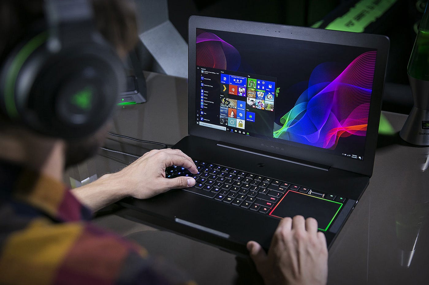 Razer blade pro gtx 1080 store